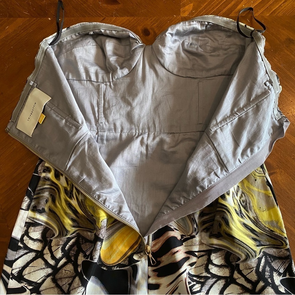 leifsdottir Strapless Sculpted Bodice Dress in White, Black, Yellow, Brown - Picture 10 of 14